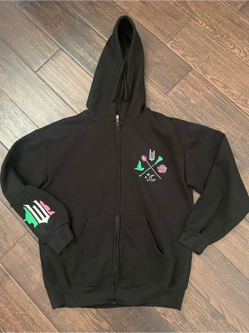 Official Universal Studios Wicked Embroidered Fleece Zip Up Hoodie Size S